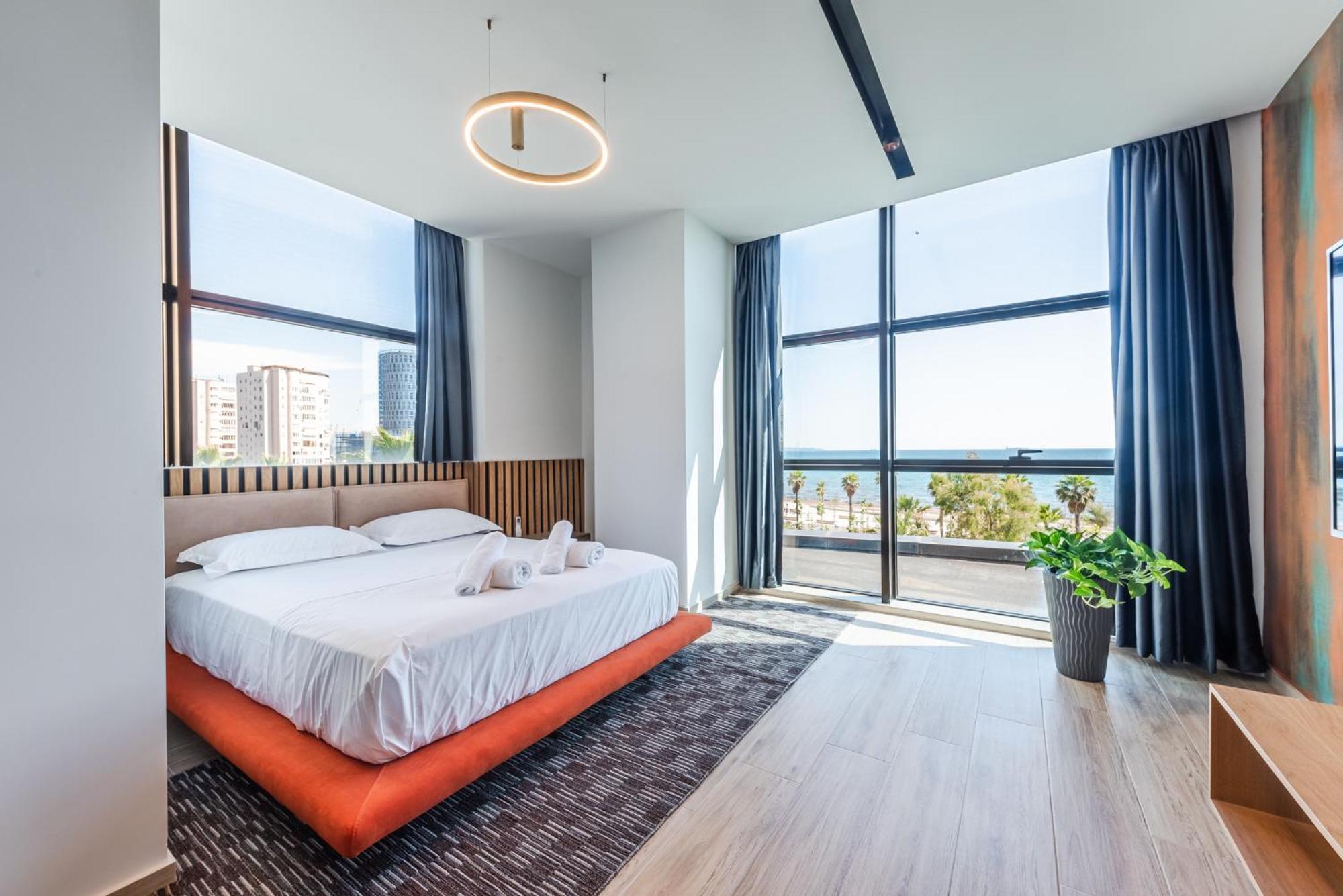 Marina Luxury Suites By Ps Durres Luaran gambar